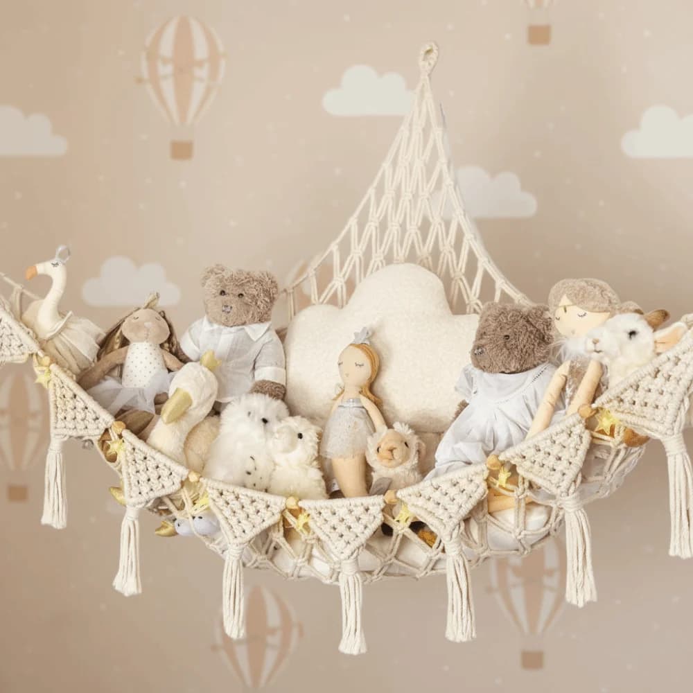 Hamak na pluszaki do pokoju dziecka – siatka na maskotki organizer ścienny